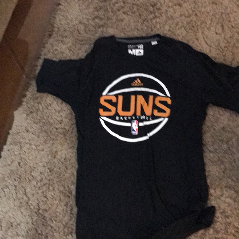 Men’s T-shirt size medium
